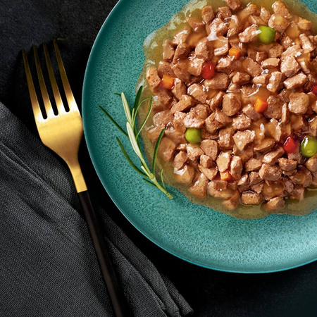 SHEBA Sauce Collection 85g Z Królikiem I Warzywami Mokra Karma Dla Kotów W Sosie